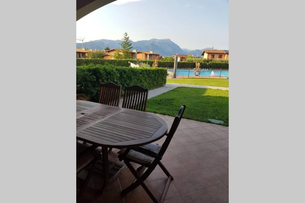 Casa Paradiso Del Garda マネルバ・デル・ガルダ エクステリア 写真